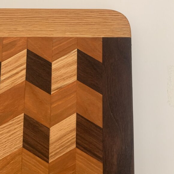 Cutting Board Walnut / Oak / Cherry Hardwoods Hand Crafted Reversible - Picture 8 of 10